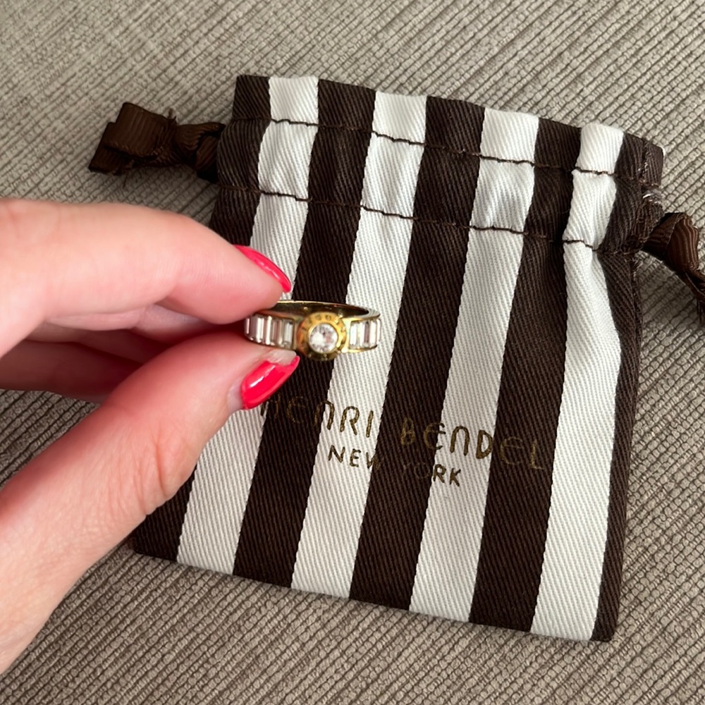 Henri Bendel Ring